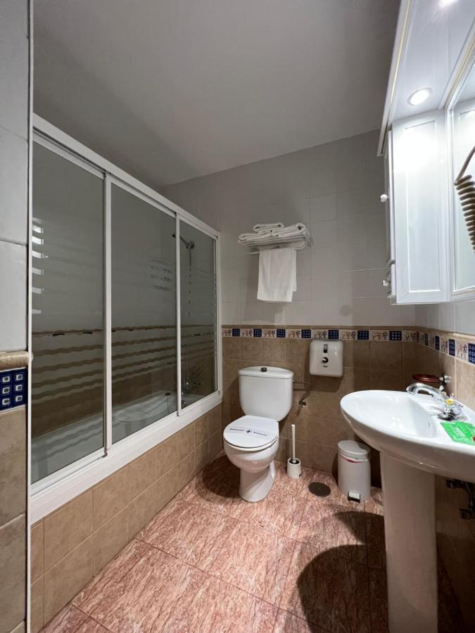 Hotel Chamizo El Arahal Екстериор снимка